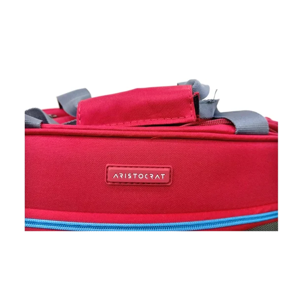 duffle with wheeled